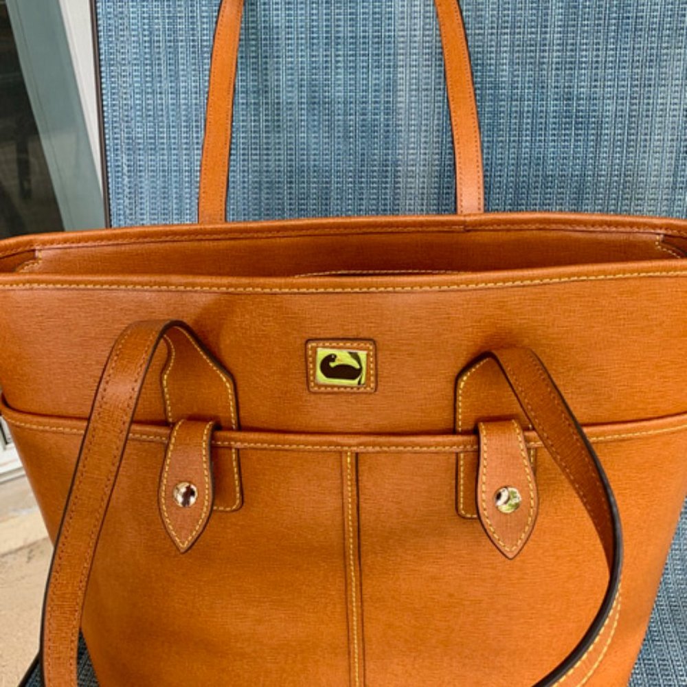 Dooney & Bourke Large Saffiano Leather Tote
